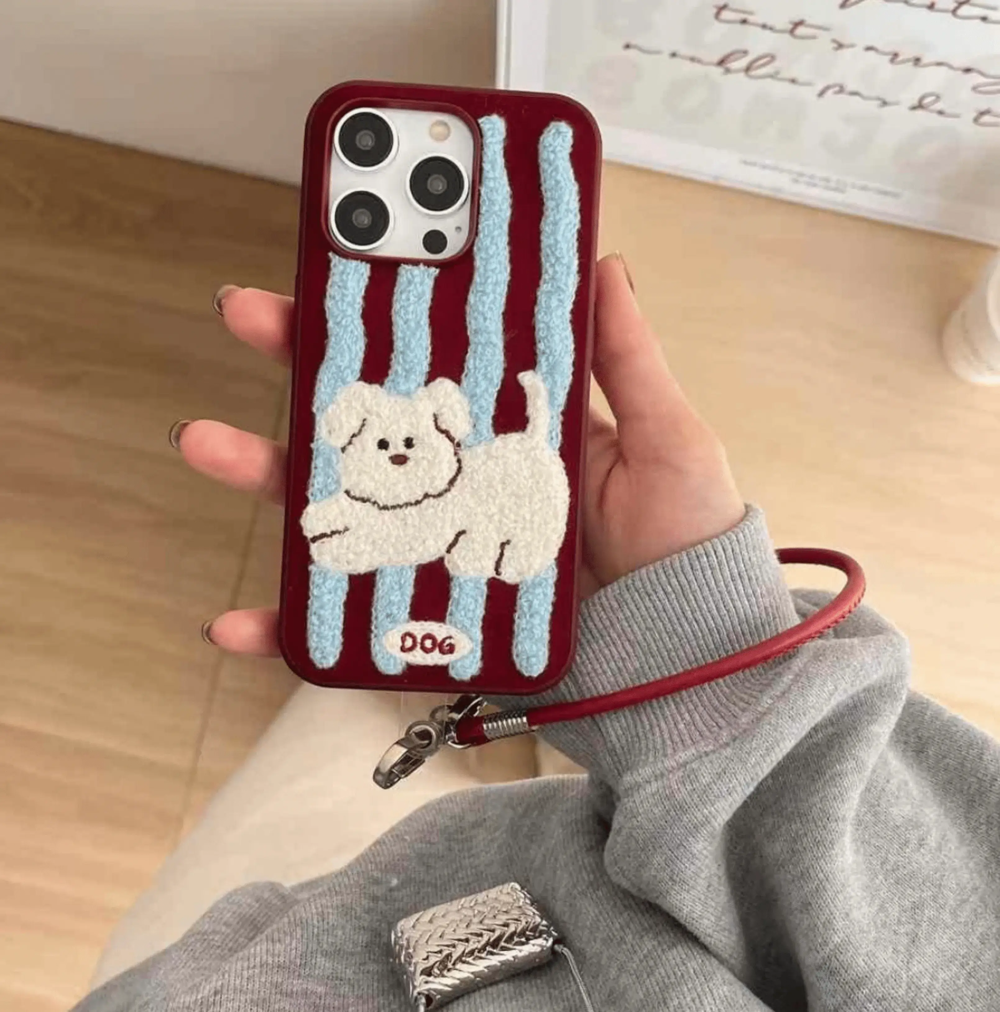 Cute Dog Embriodery Silicon iPhone Case With Hand Bracelet
